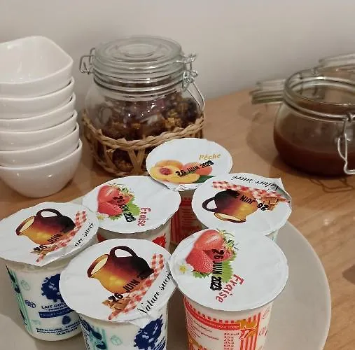 La Cle De Vos Reves Bed & Breakfast 3*